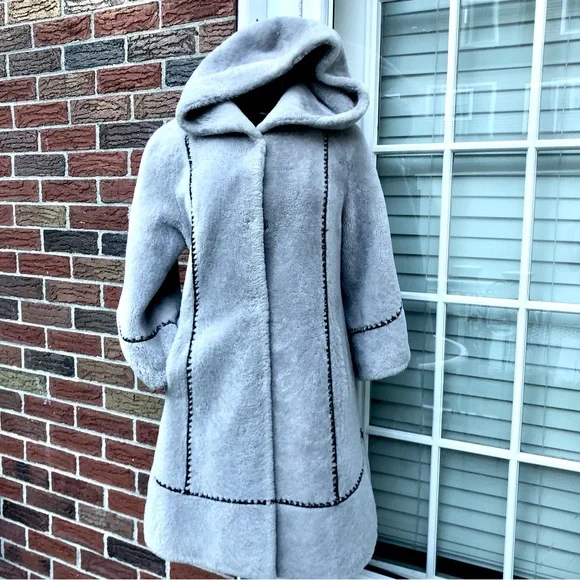 Sheepskin Fur Hooded Women's Coat. - Picture 4 of 14